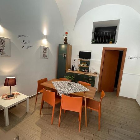 Due Passi Dal Centro Apartment Catania Exterior photo